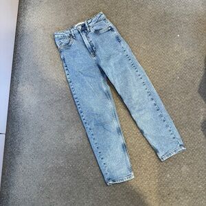 Stradivarius Blue Straight Leg Mom Slim Fit Jeans